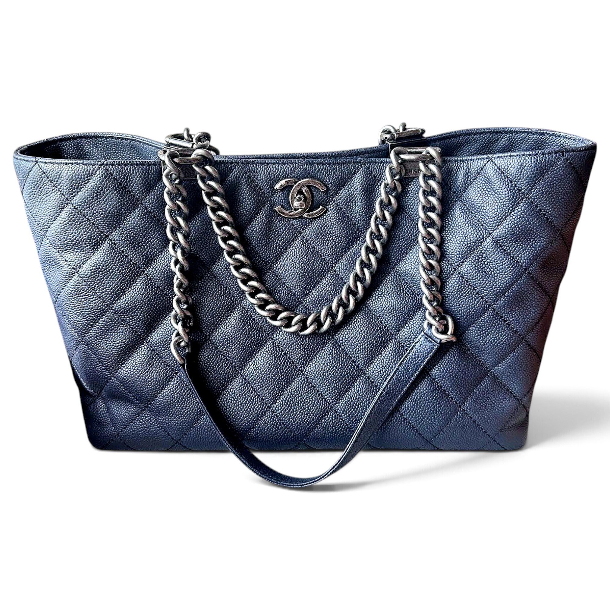Leather tote