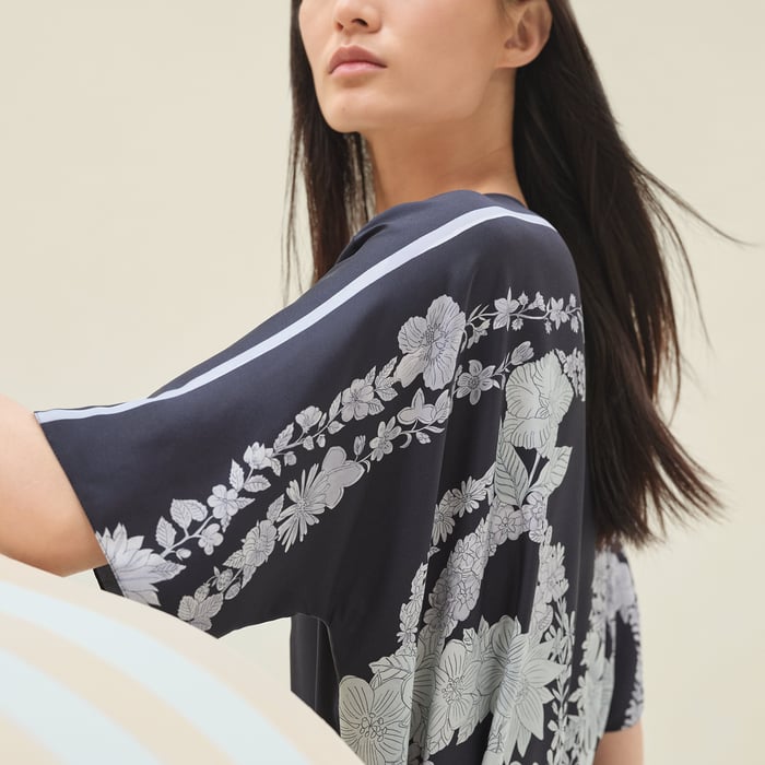 Bleu Noir "Brides De Gala Et En Fleurs" Caftan