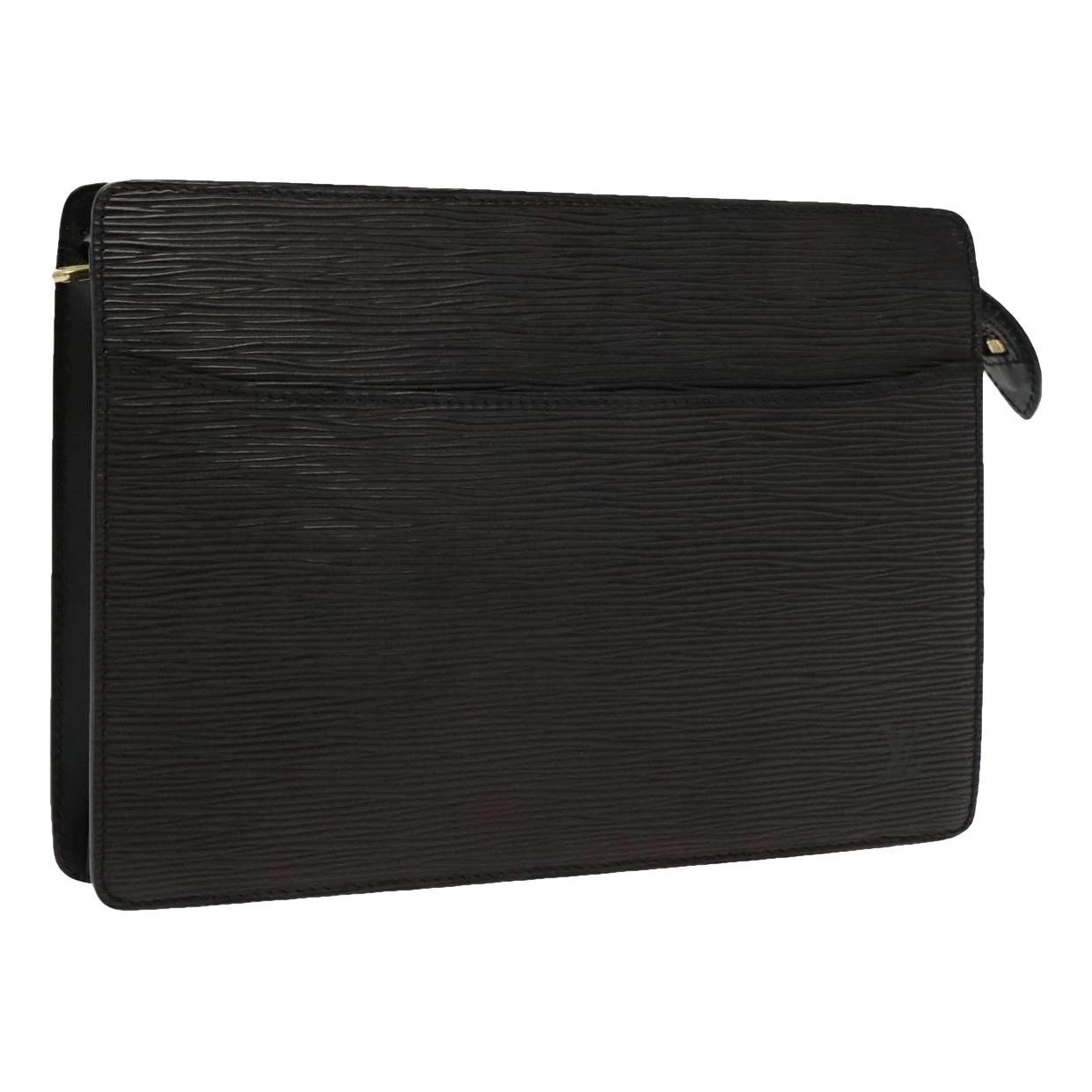 Leather clutch bag