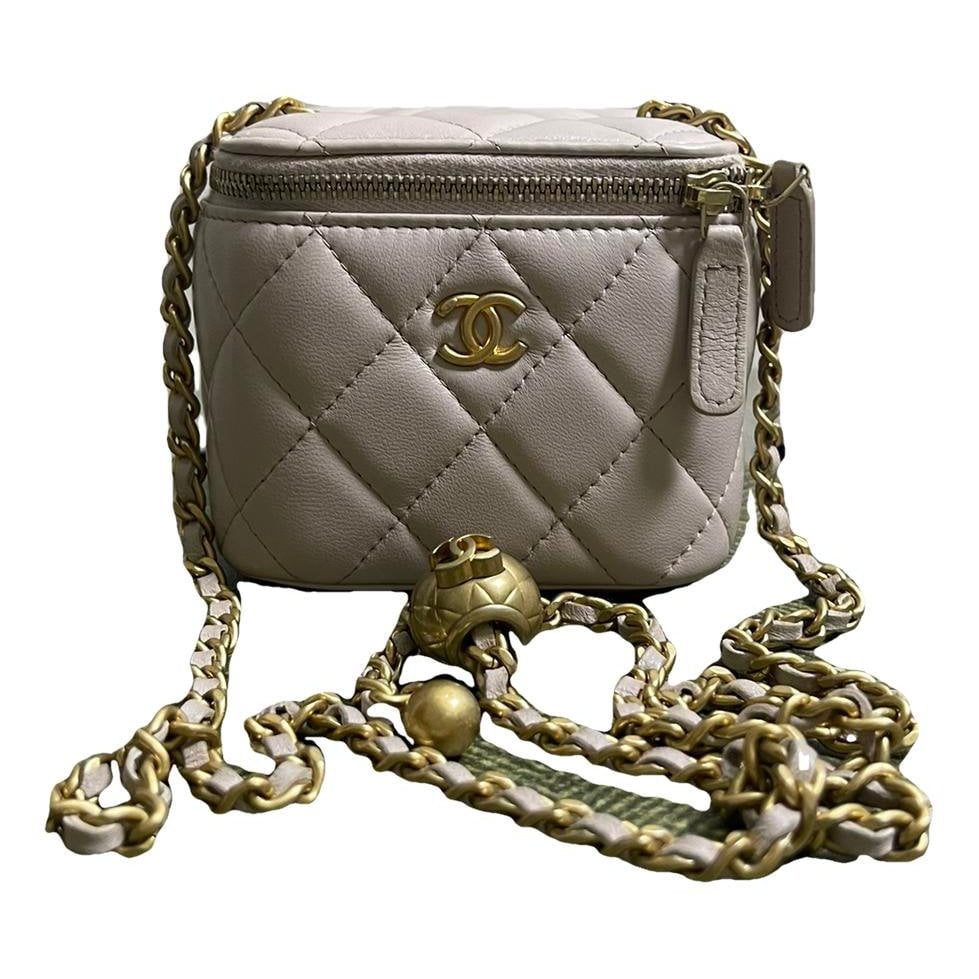 Trendy CC Vanity leather handbag