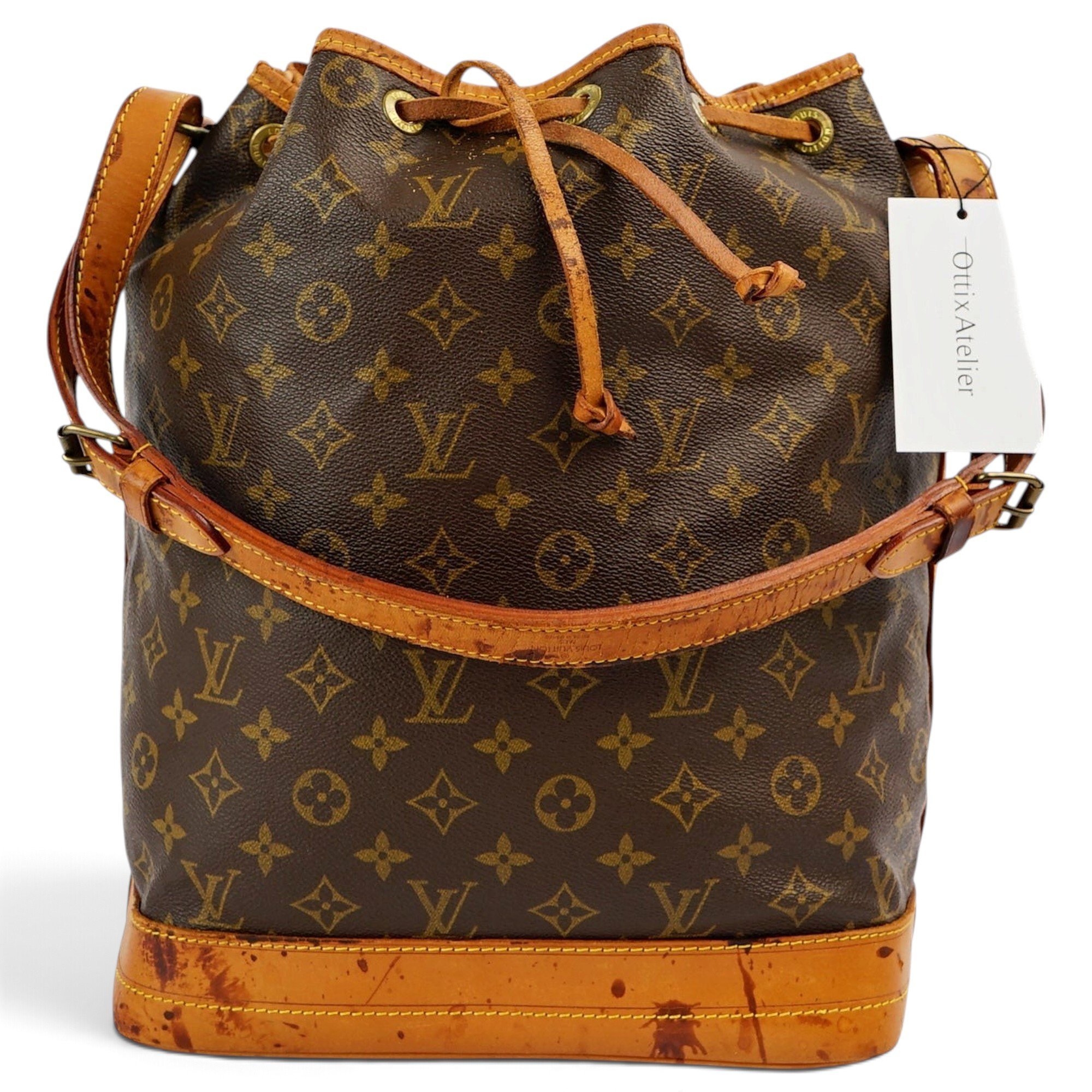 Noé leather handbag
