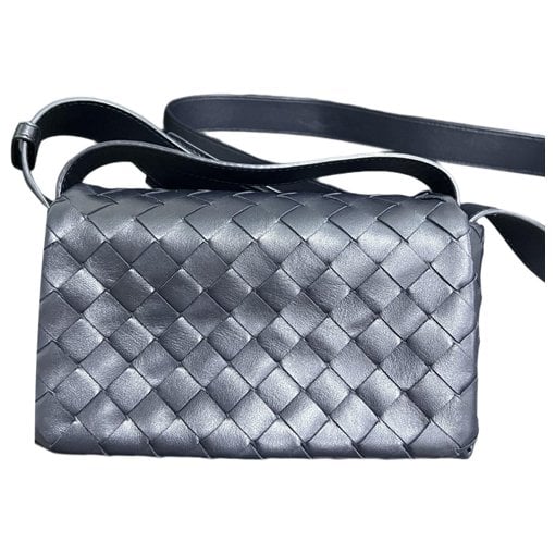 Cassette leather crossbody bag