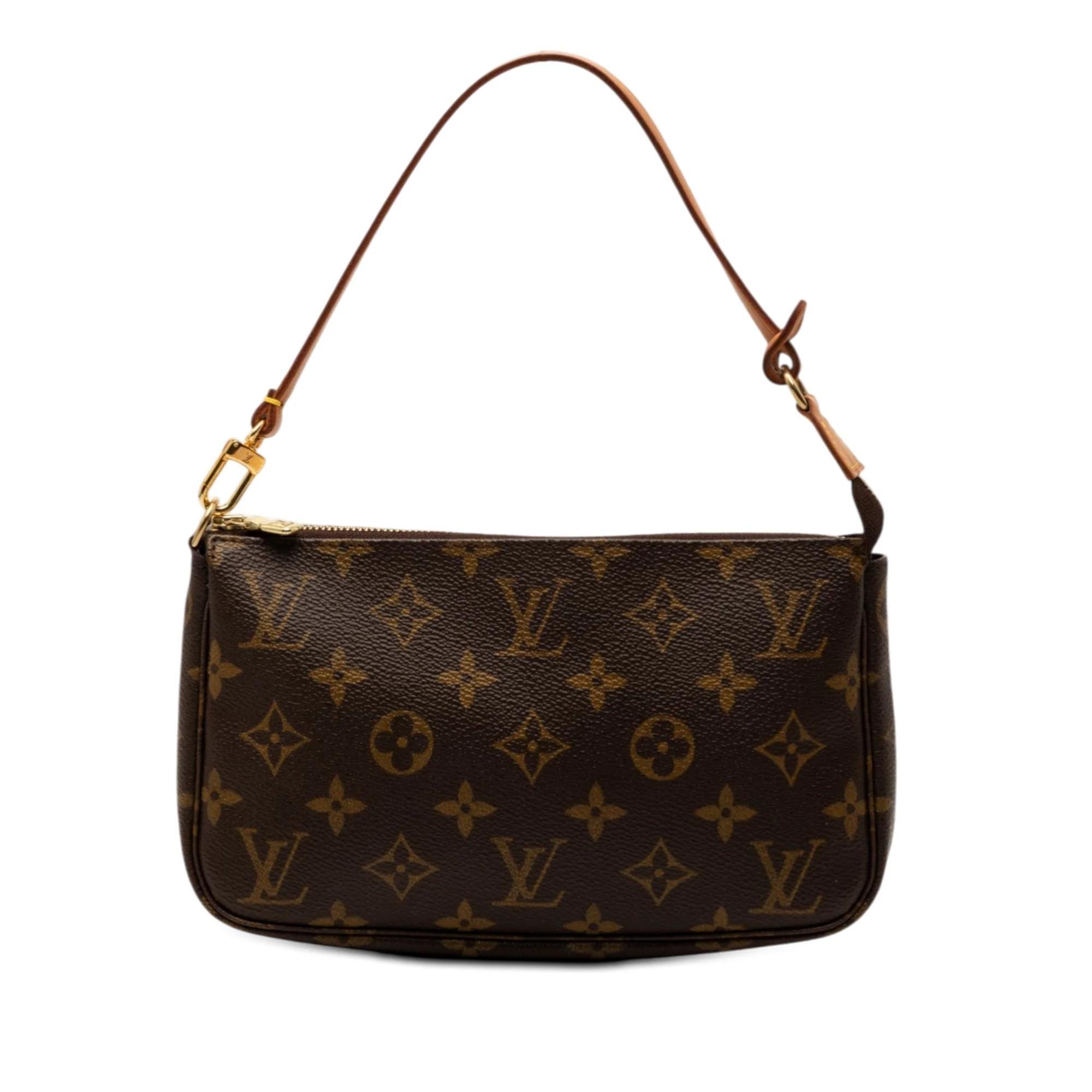 Pochette Accessoire leather handbag
