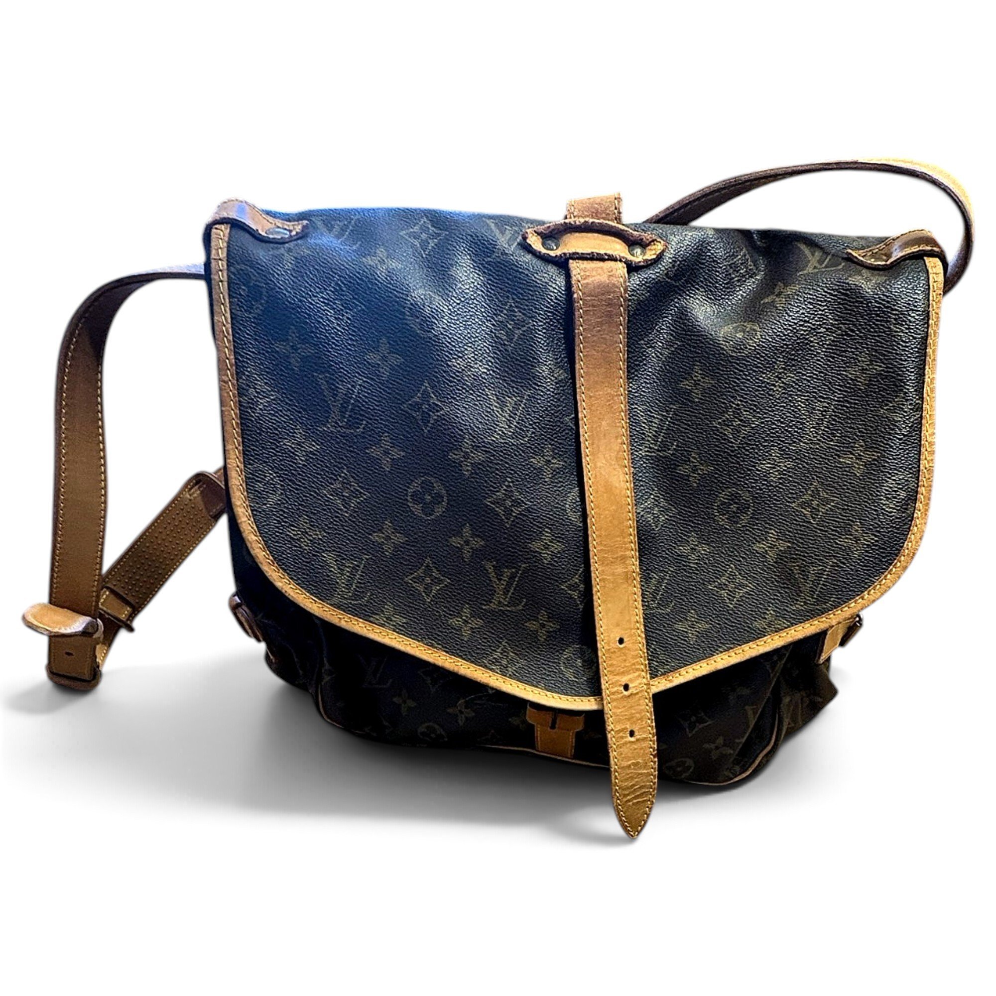 Louis Vuitton Saumur leather handbag