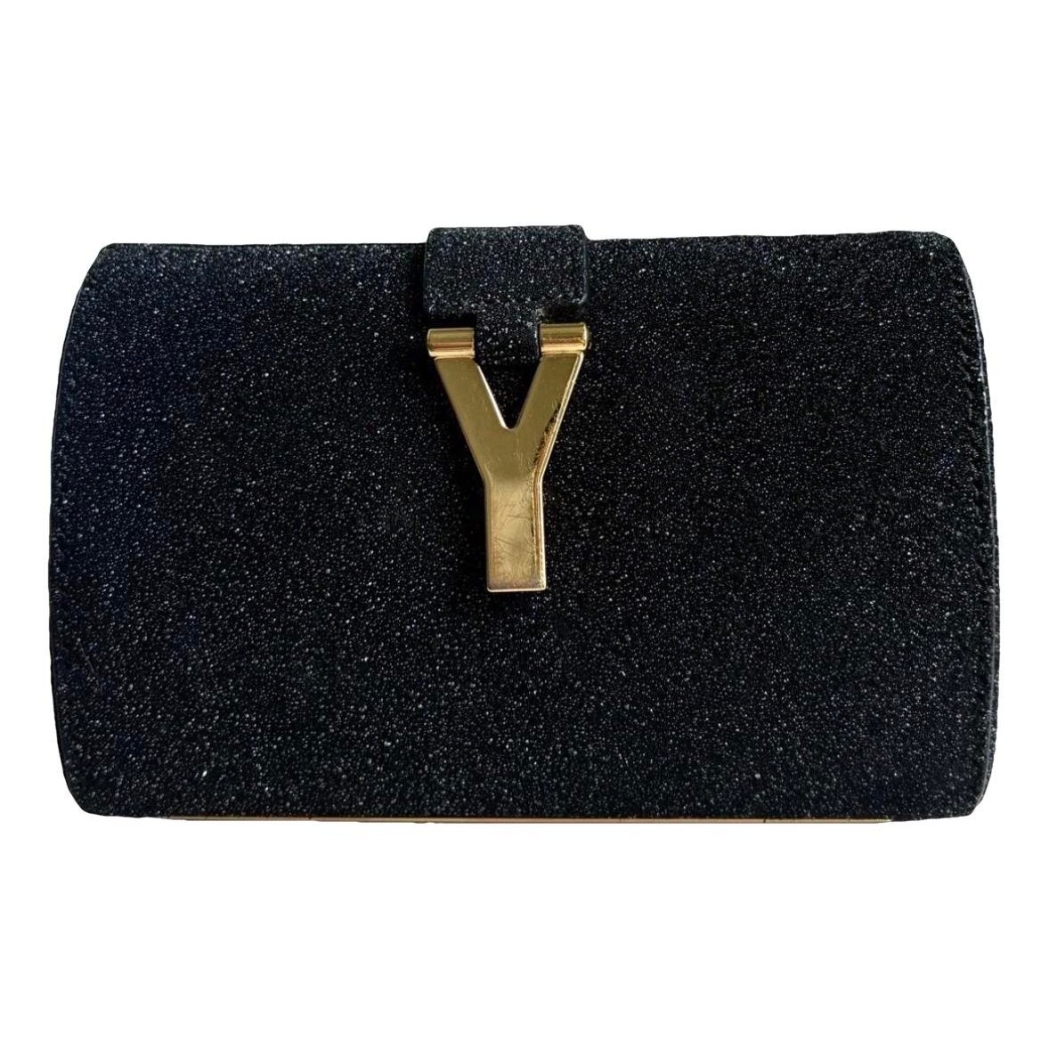 Leather clutch bag