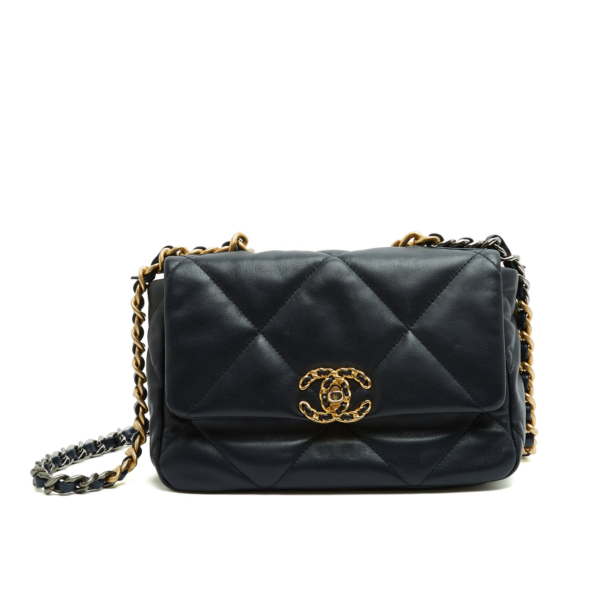 Chanel 19 leather handbag