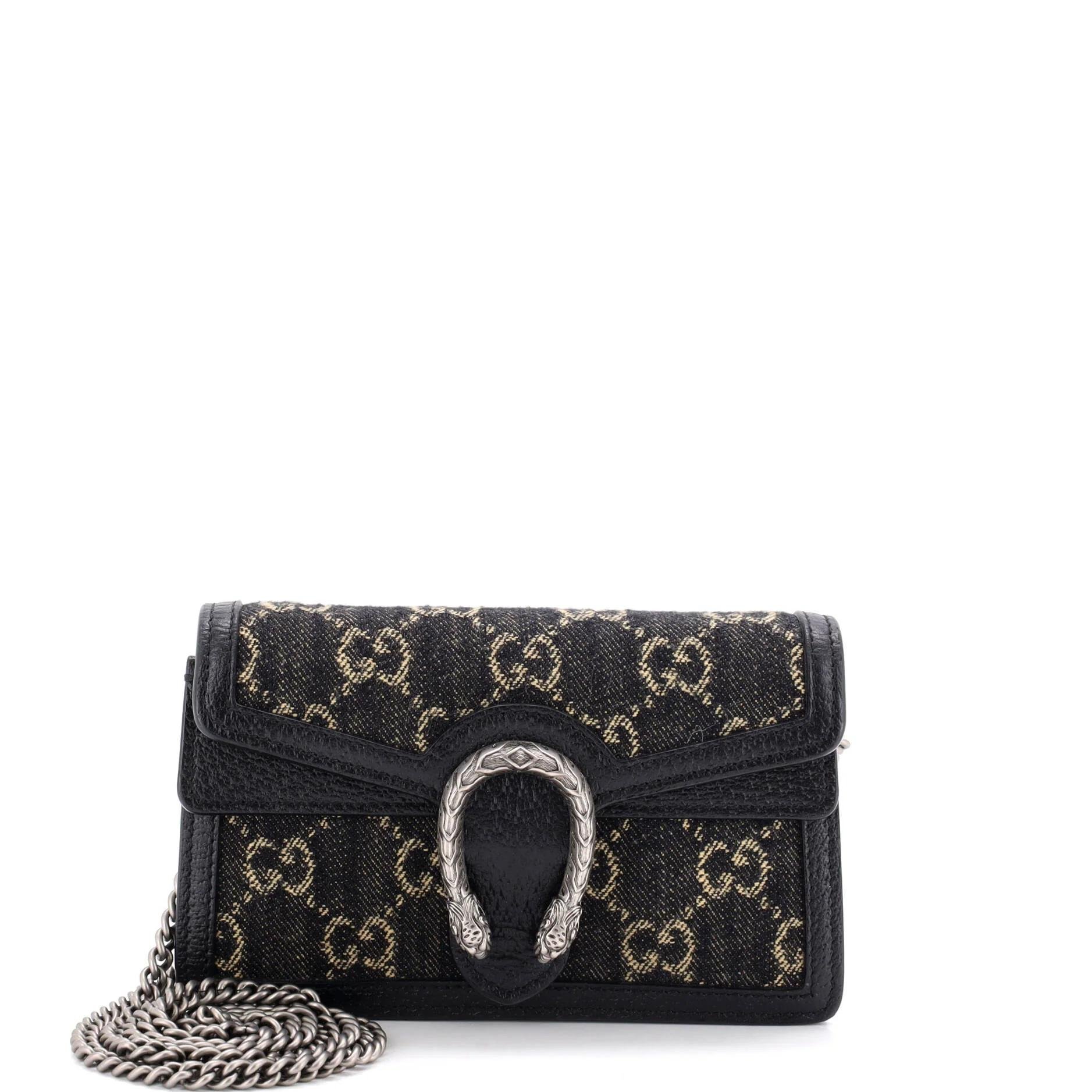 Crossbody bag