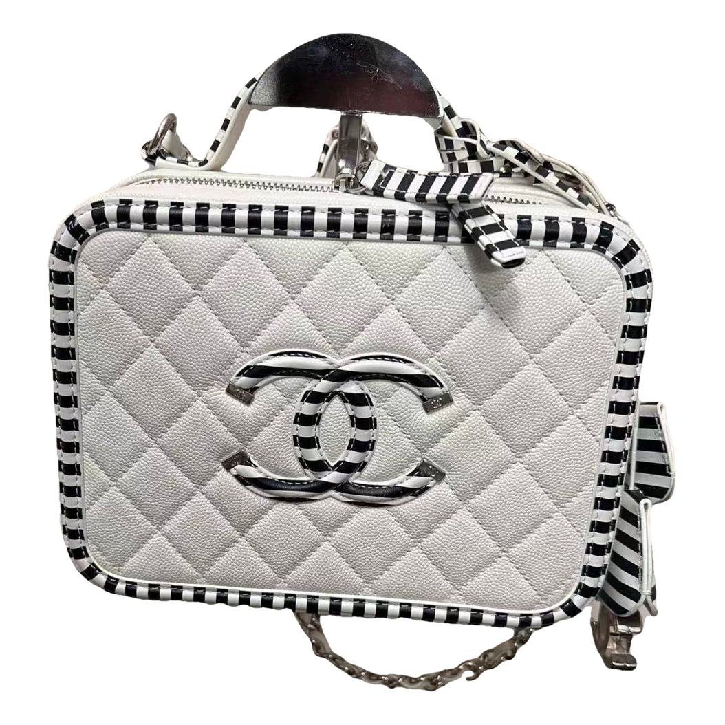 Vanity leather handbag
