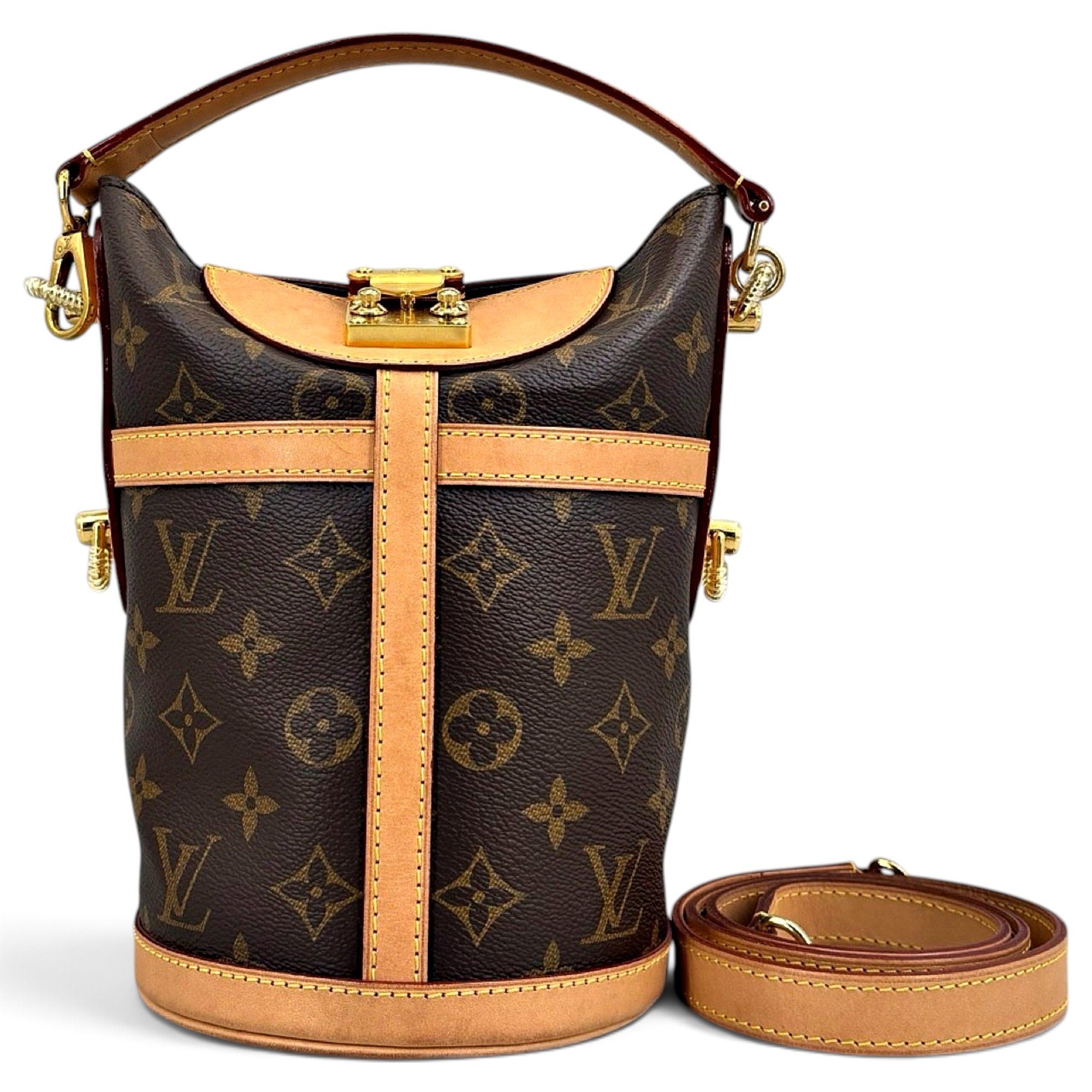 NN14 leather bag
