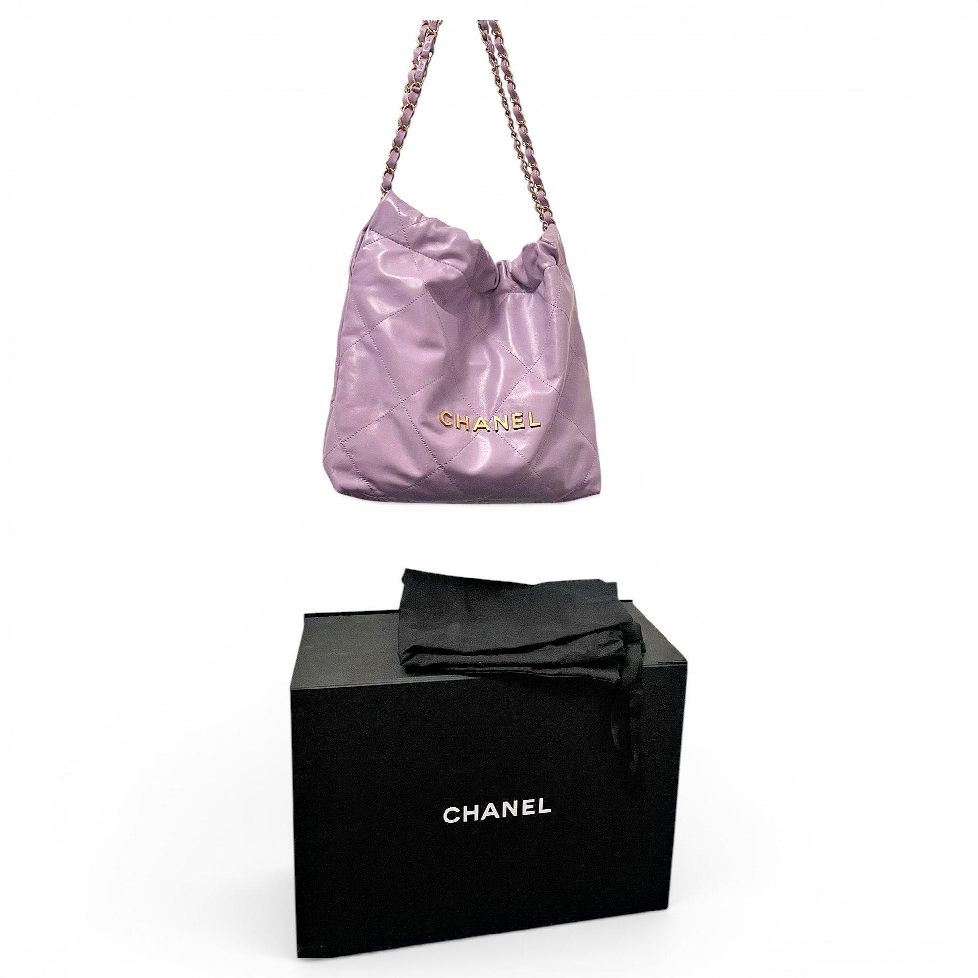 Chanel 22 leather handbag