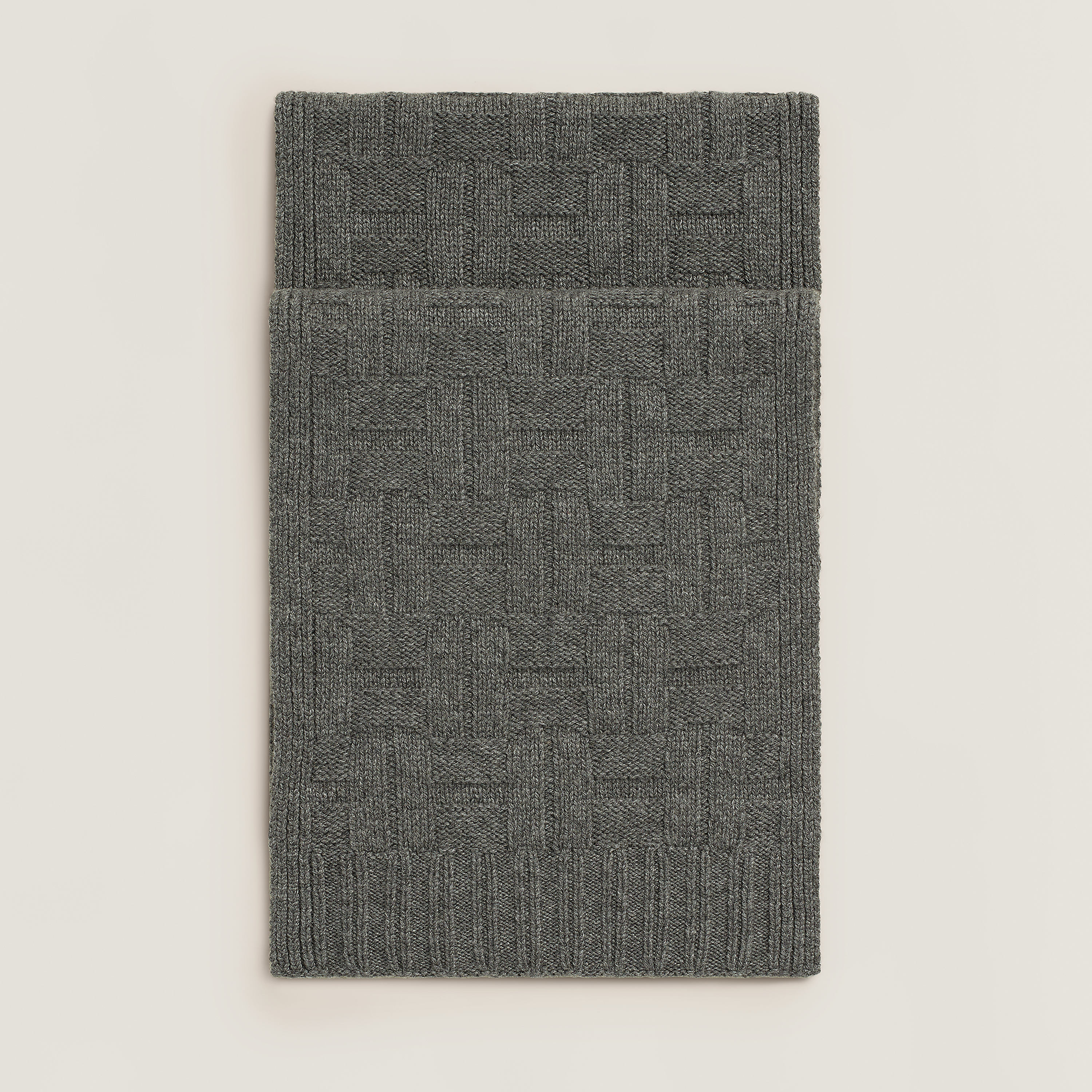 H en Ligne scarf