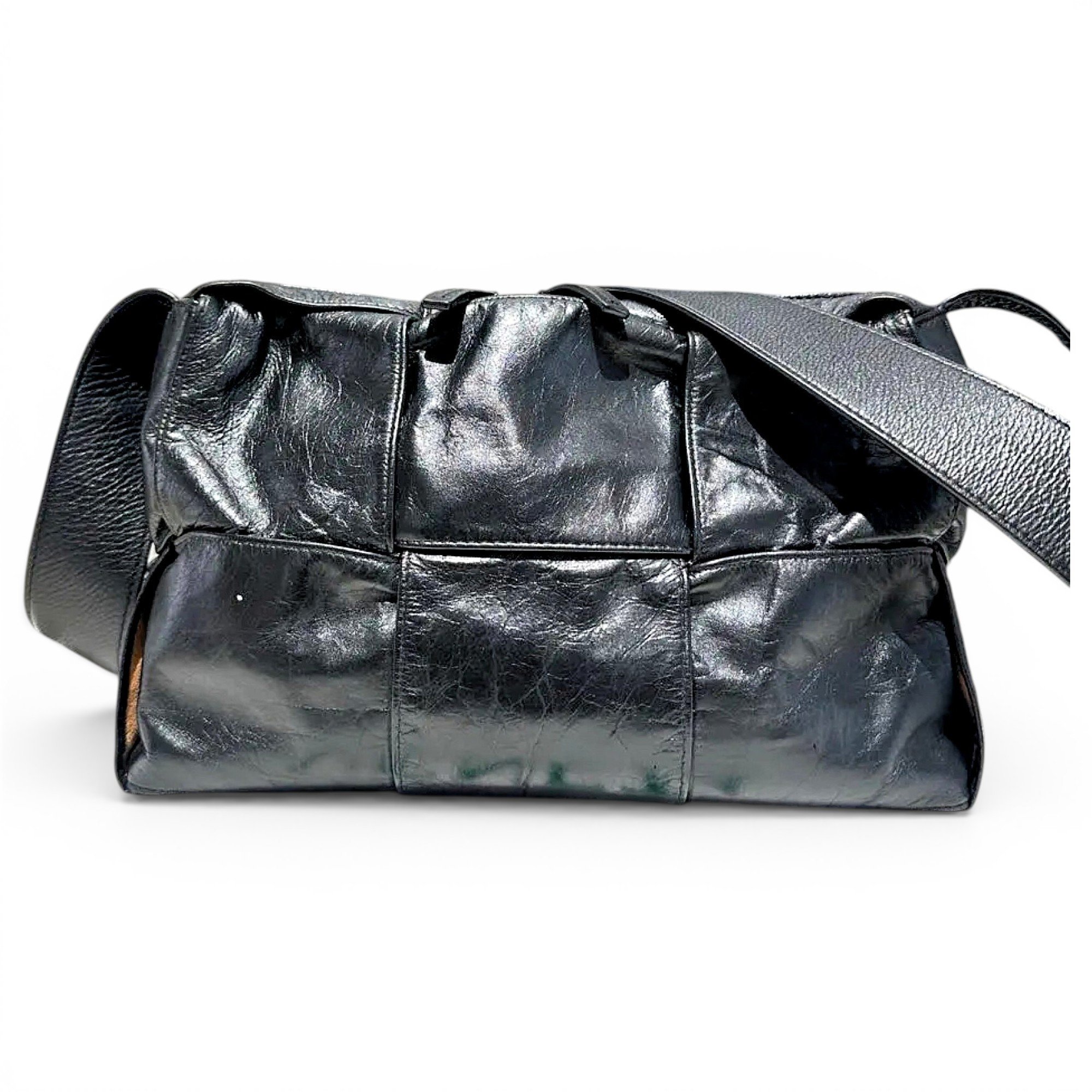 Cassette leather handbag