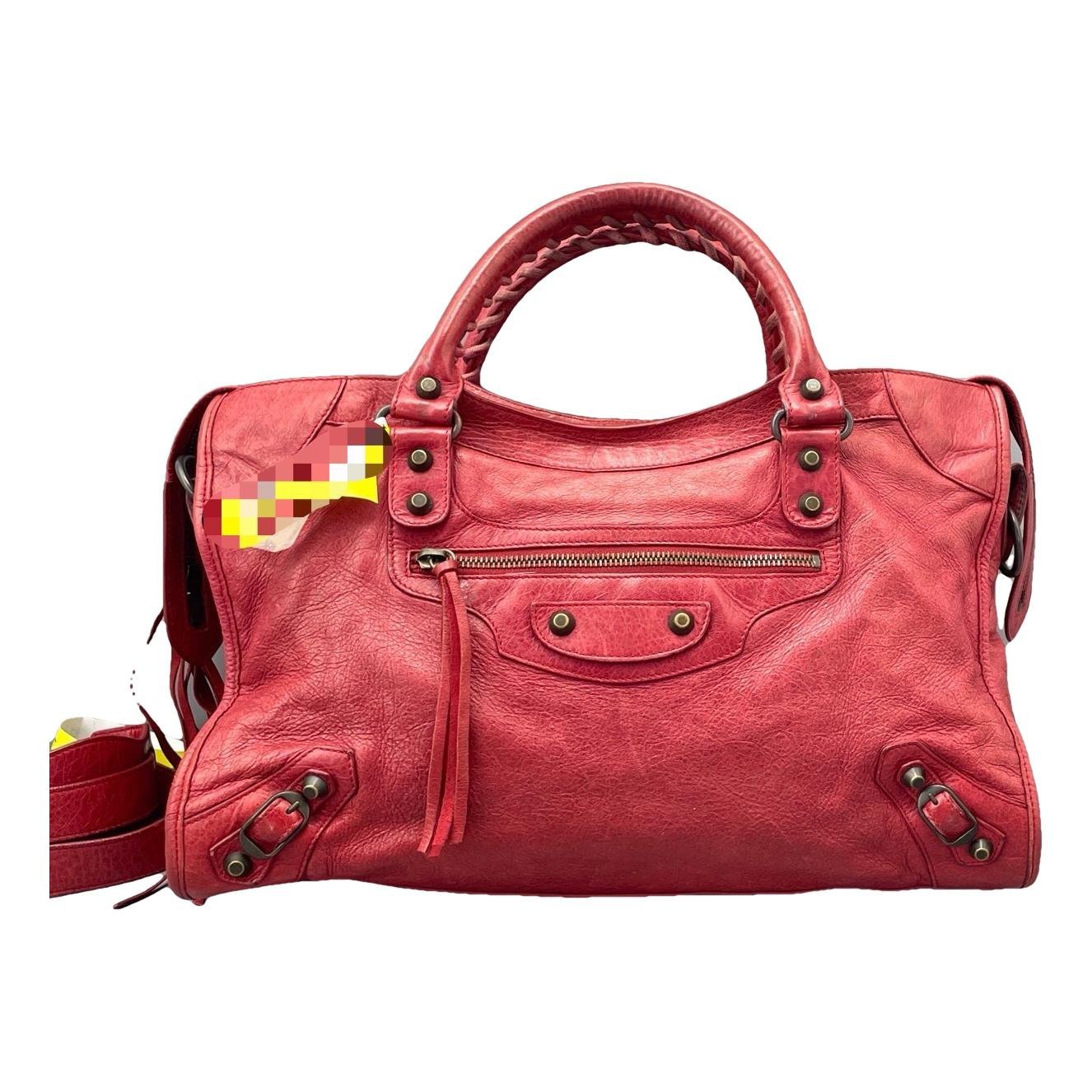 City leather handbag