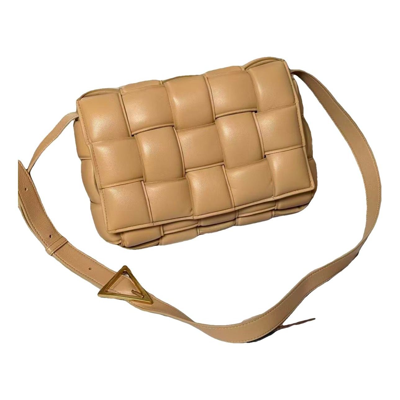 Cassette Padded leather handbag