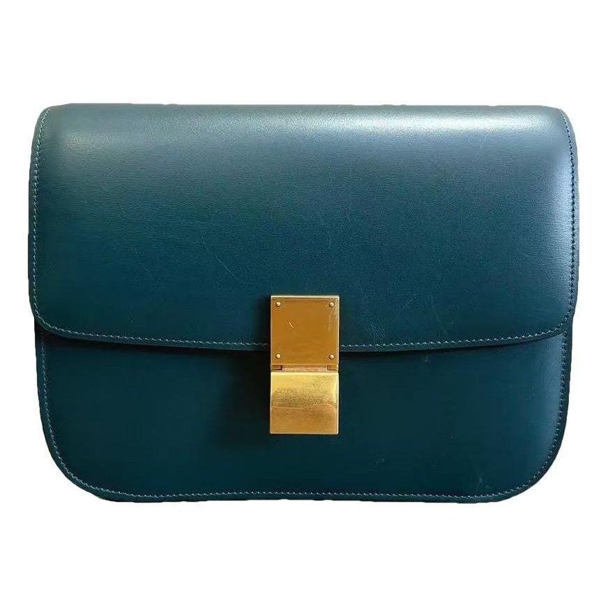 Classic leather handbag