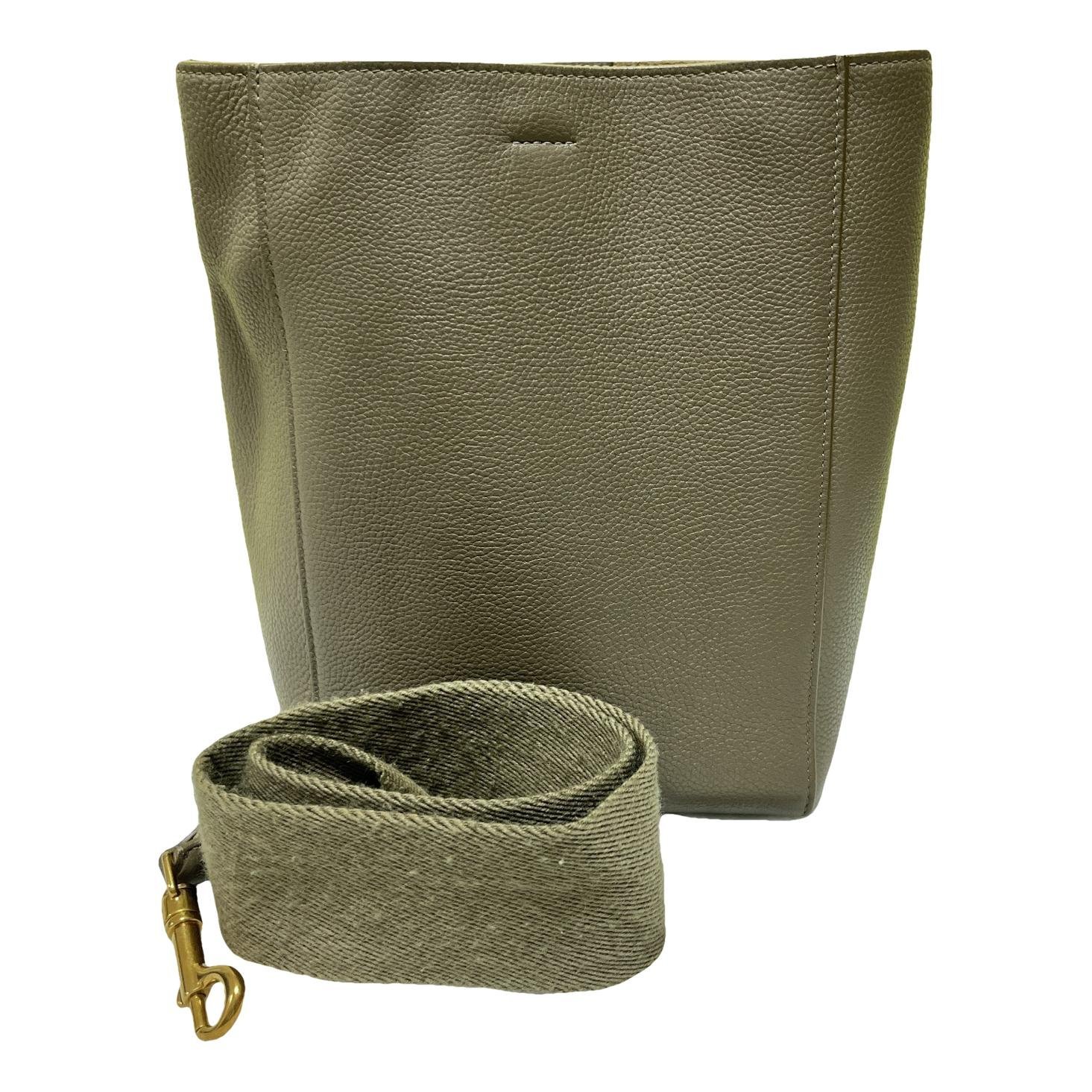 Seau Sangle leather handbag