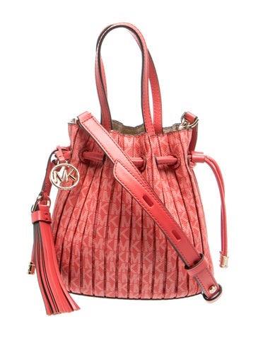 Bucket Bag