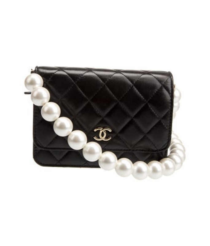 Chanel Chanel Maxi Pearls Mini Wallet On Chain