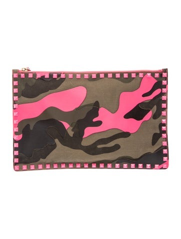 Rockstud Clutch