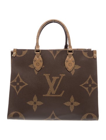 LV Monogram OnTheGo MM