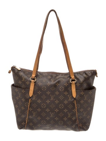 LV Monogram Totally MM