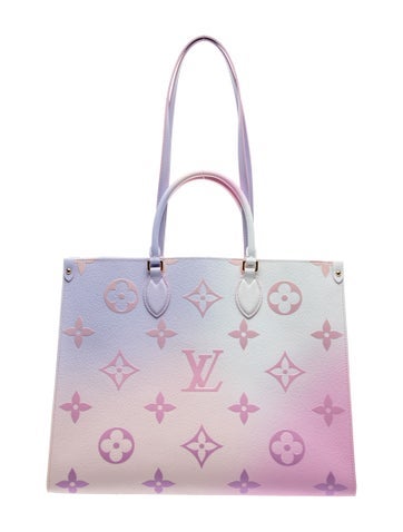 Monogram Giant Limited Edition 'Spring In The City' OnTheGo GM