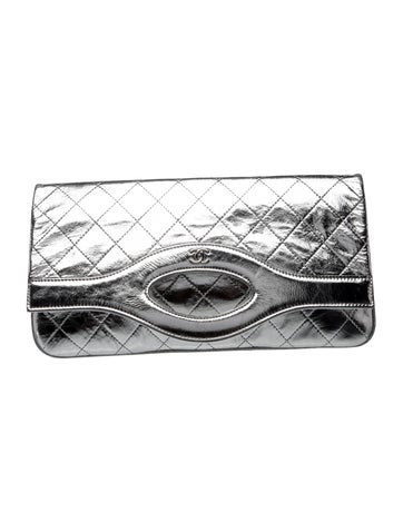 Quilted 31 Clutch