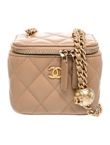Mini Pearl Crush Vanity Case w/ Chain