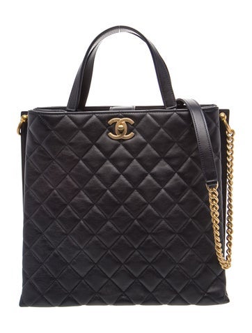 Quilted CC Shopping Tote