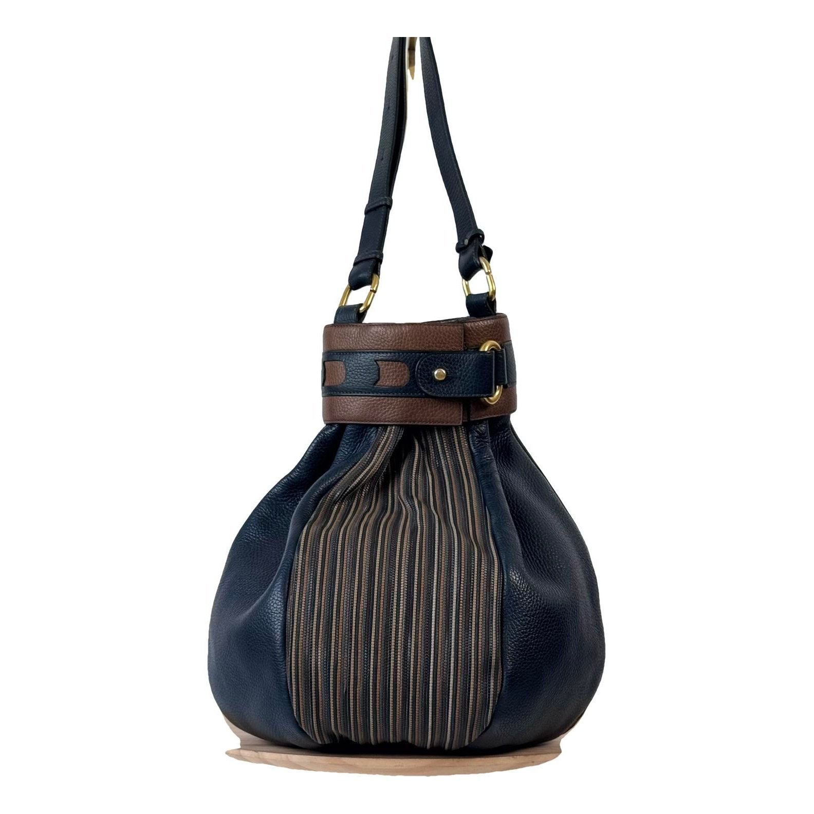 Ecole leather handbag