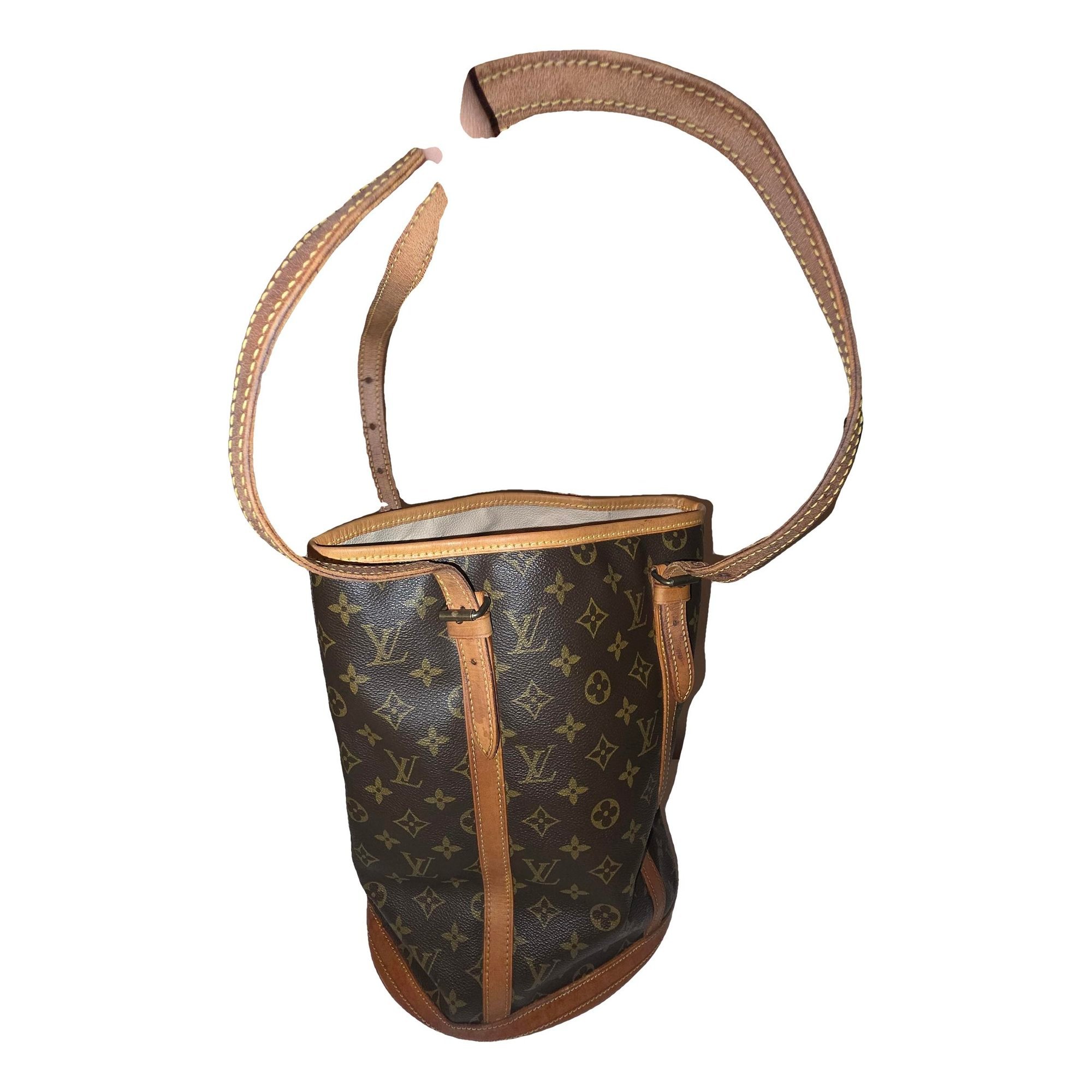 Bucket leather handbag