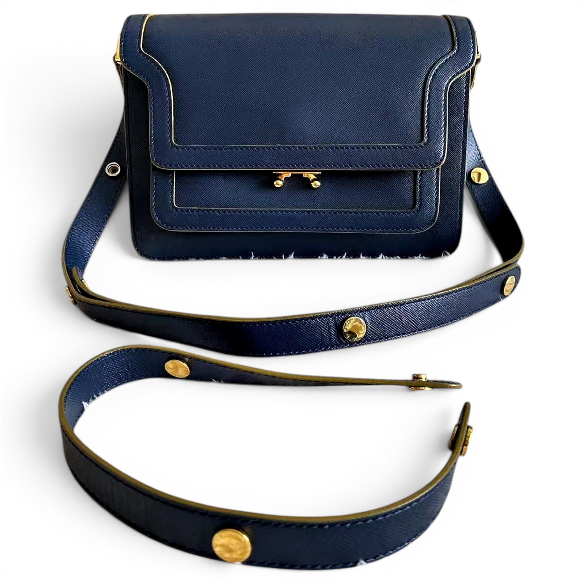 Trunk leather handbag