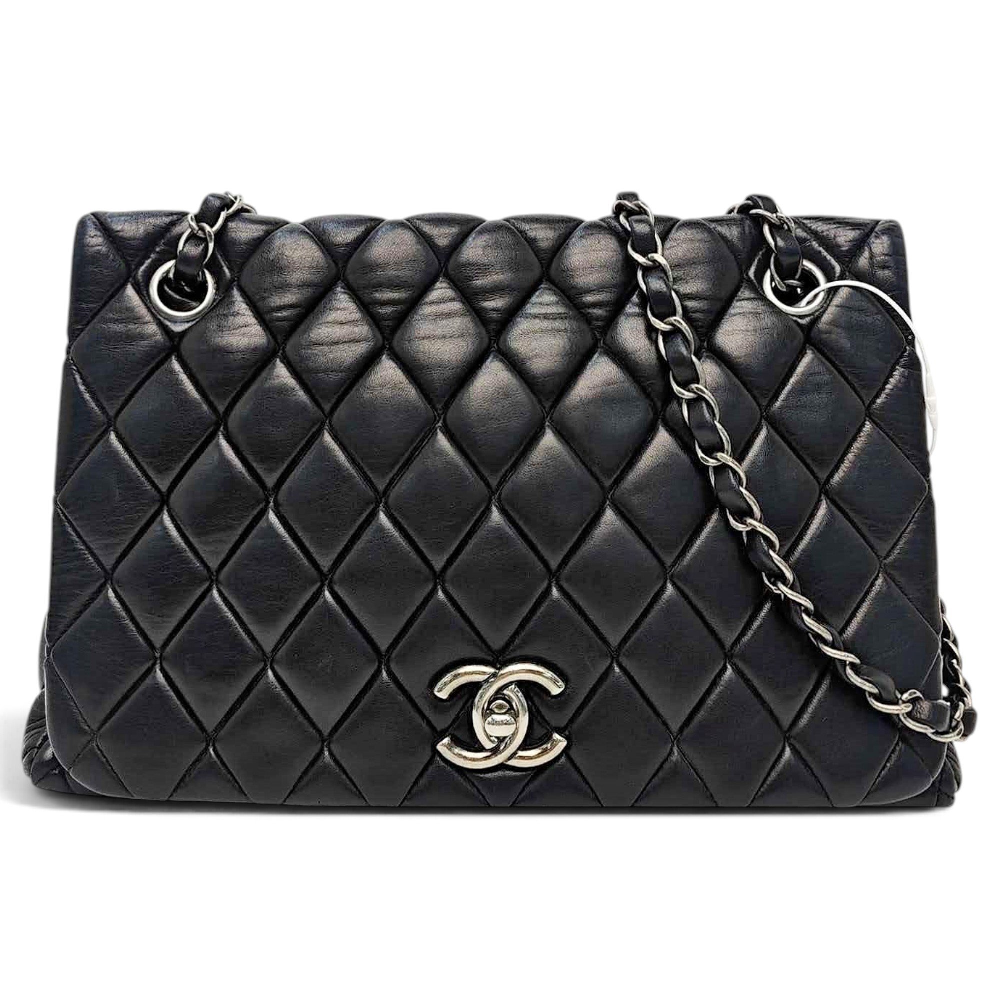 Timeless/Classique leather crossbody bag