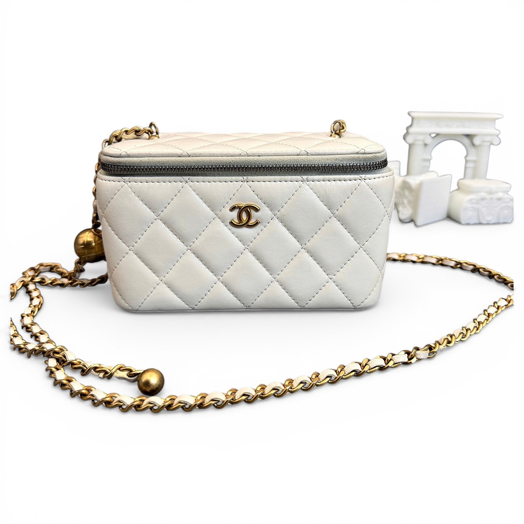 Trendy CC Vanity leather handbag