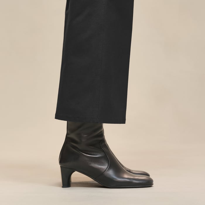 Noir Bootcut Pants