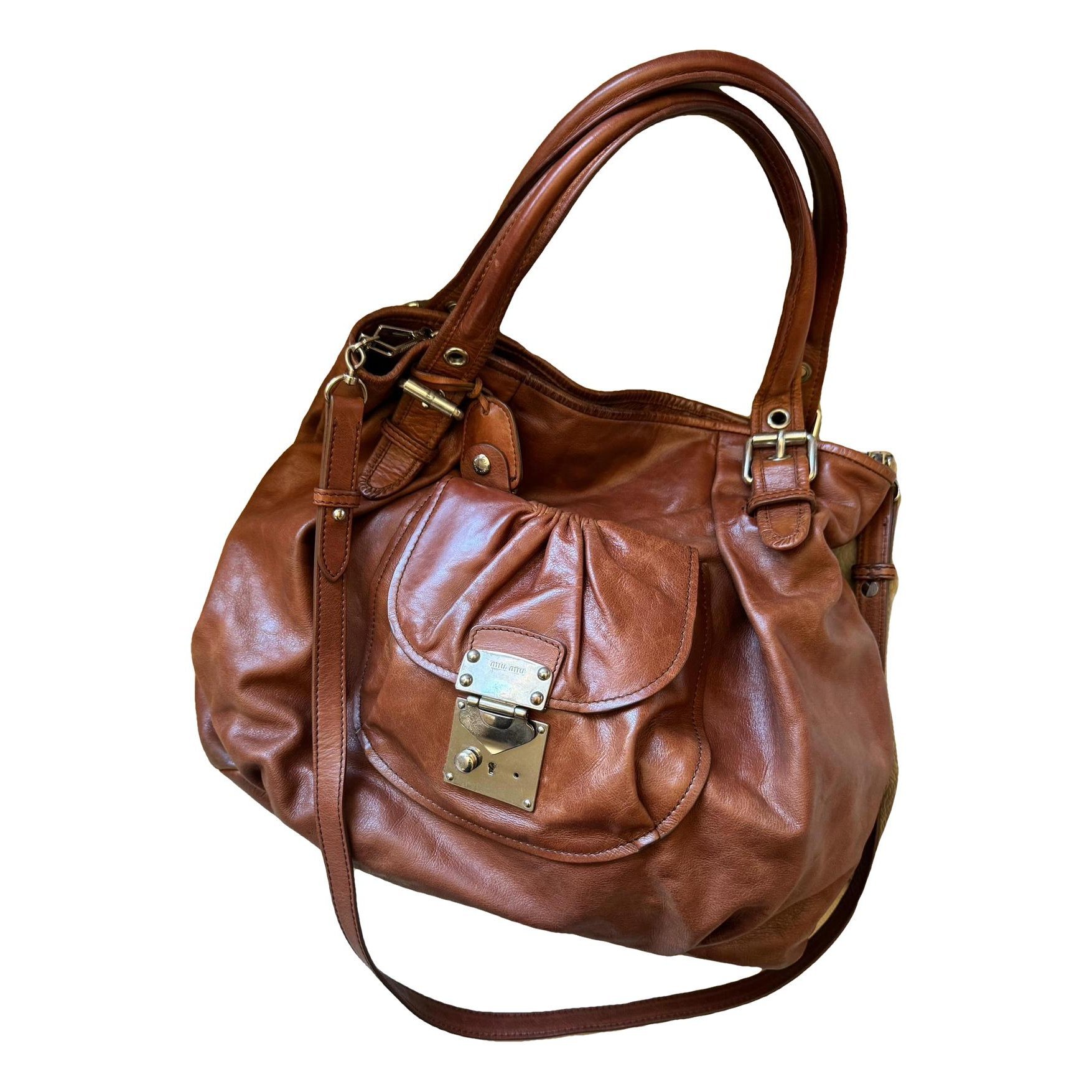 Pocket leather handbag