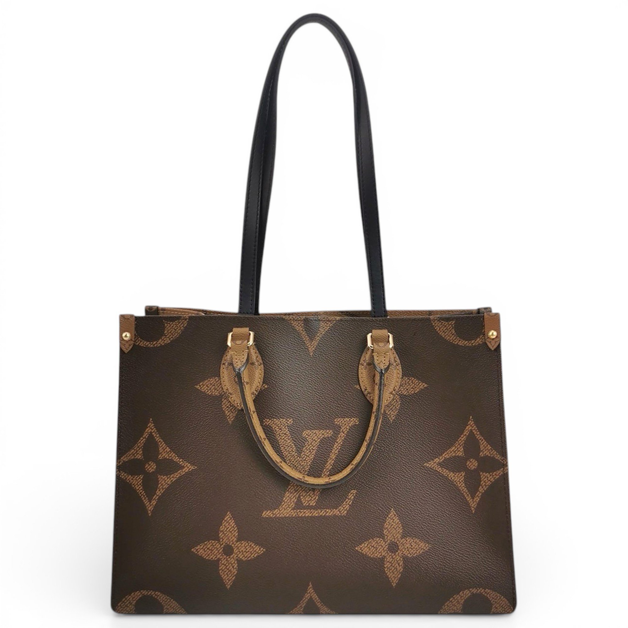 Onthego leather handbag