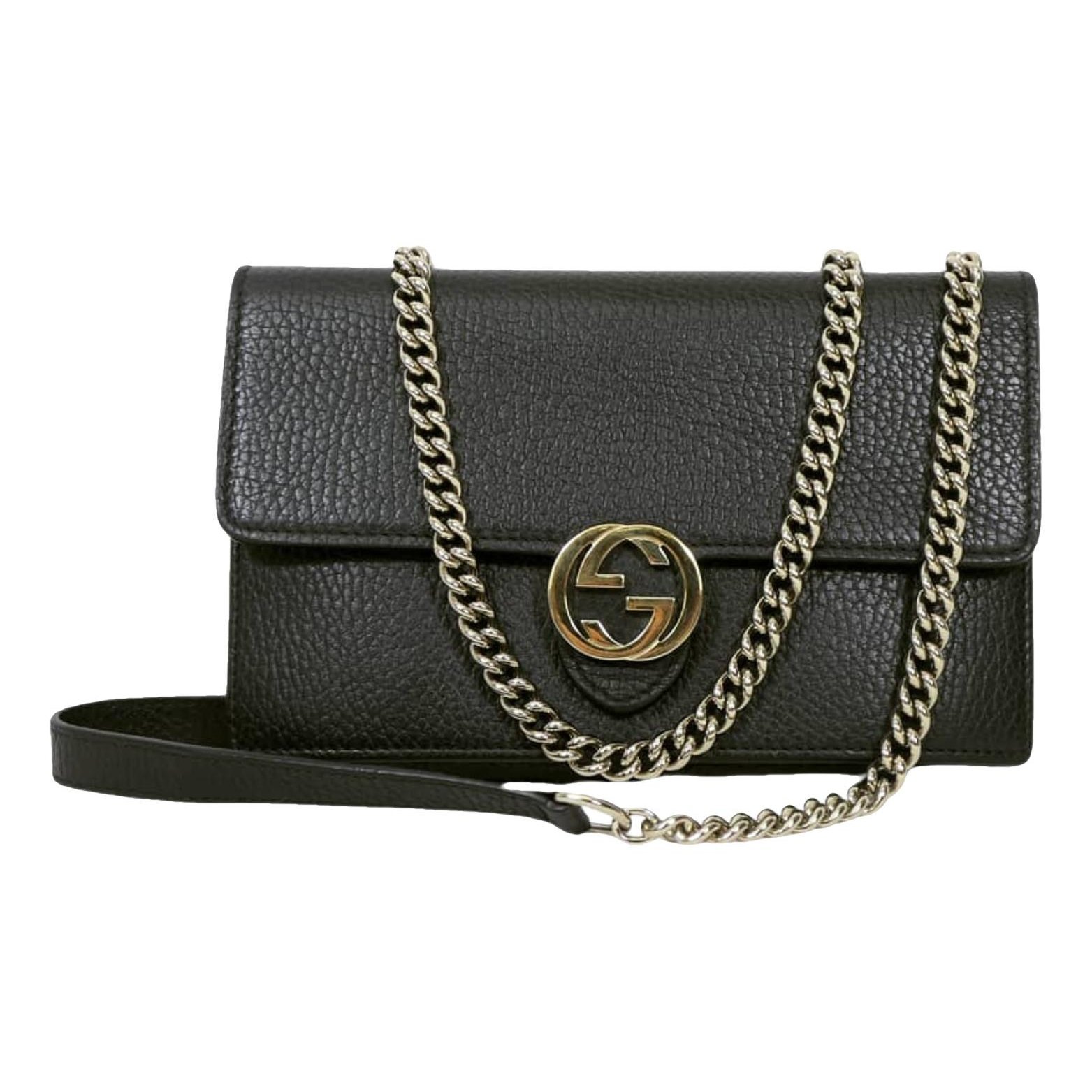 Interlocking leather crossbody bag