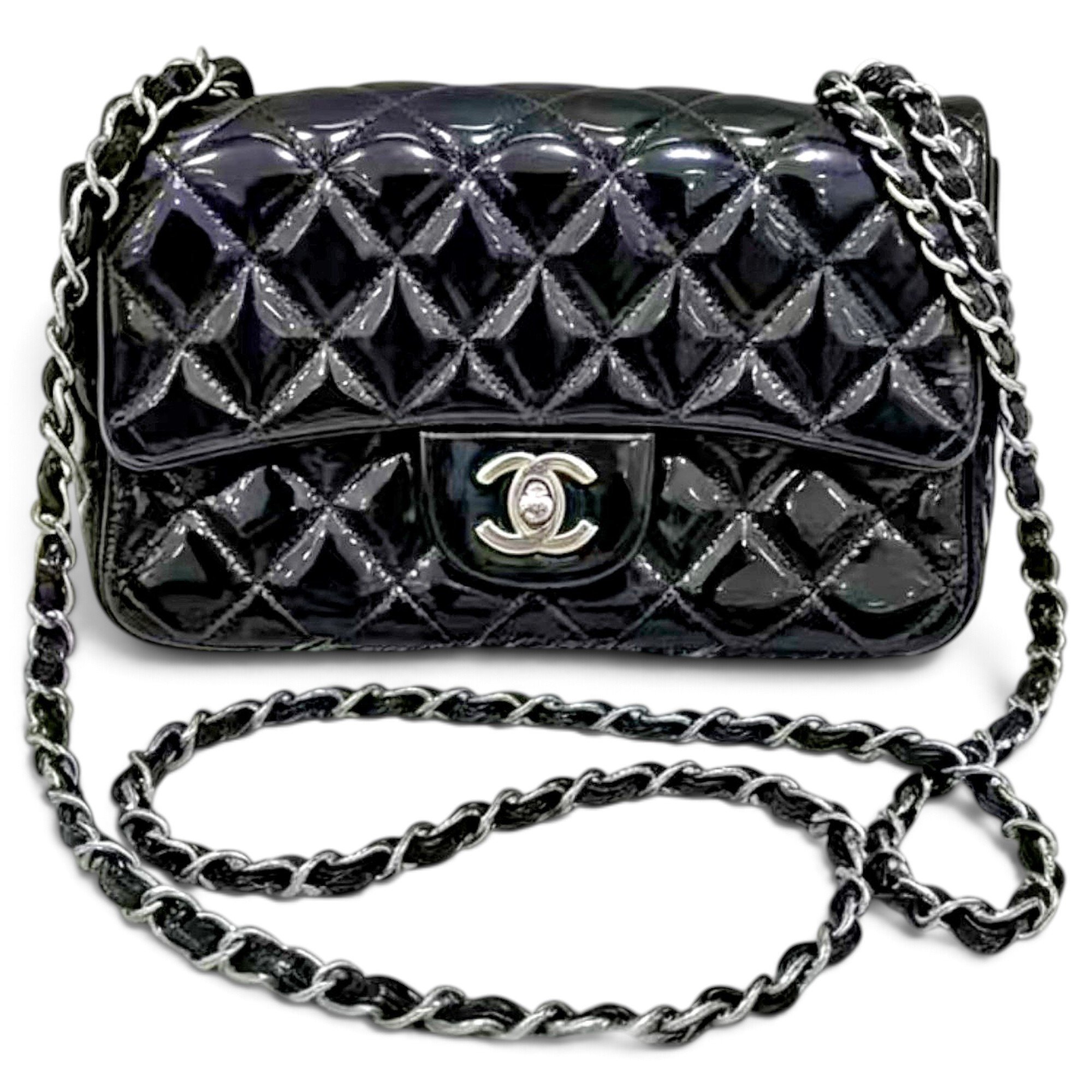 Timeless/Classique patent leather handbag