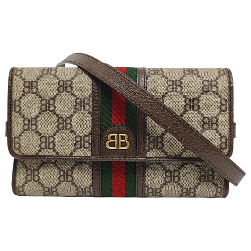 Balenciaga Leather crossbody bag