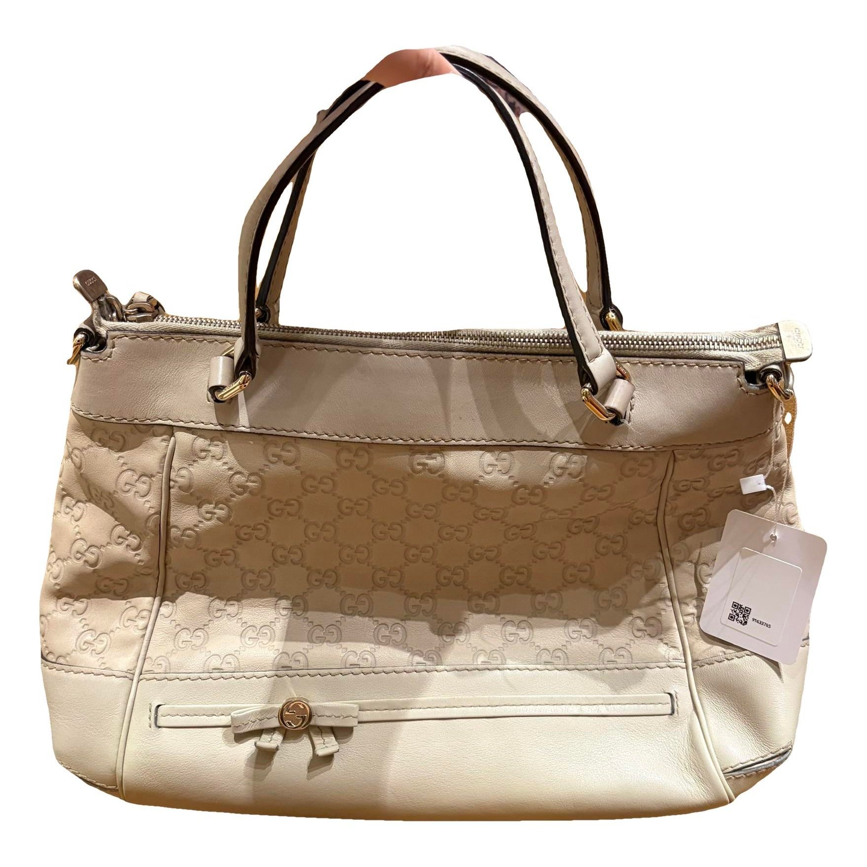 Leather handbag