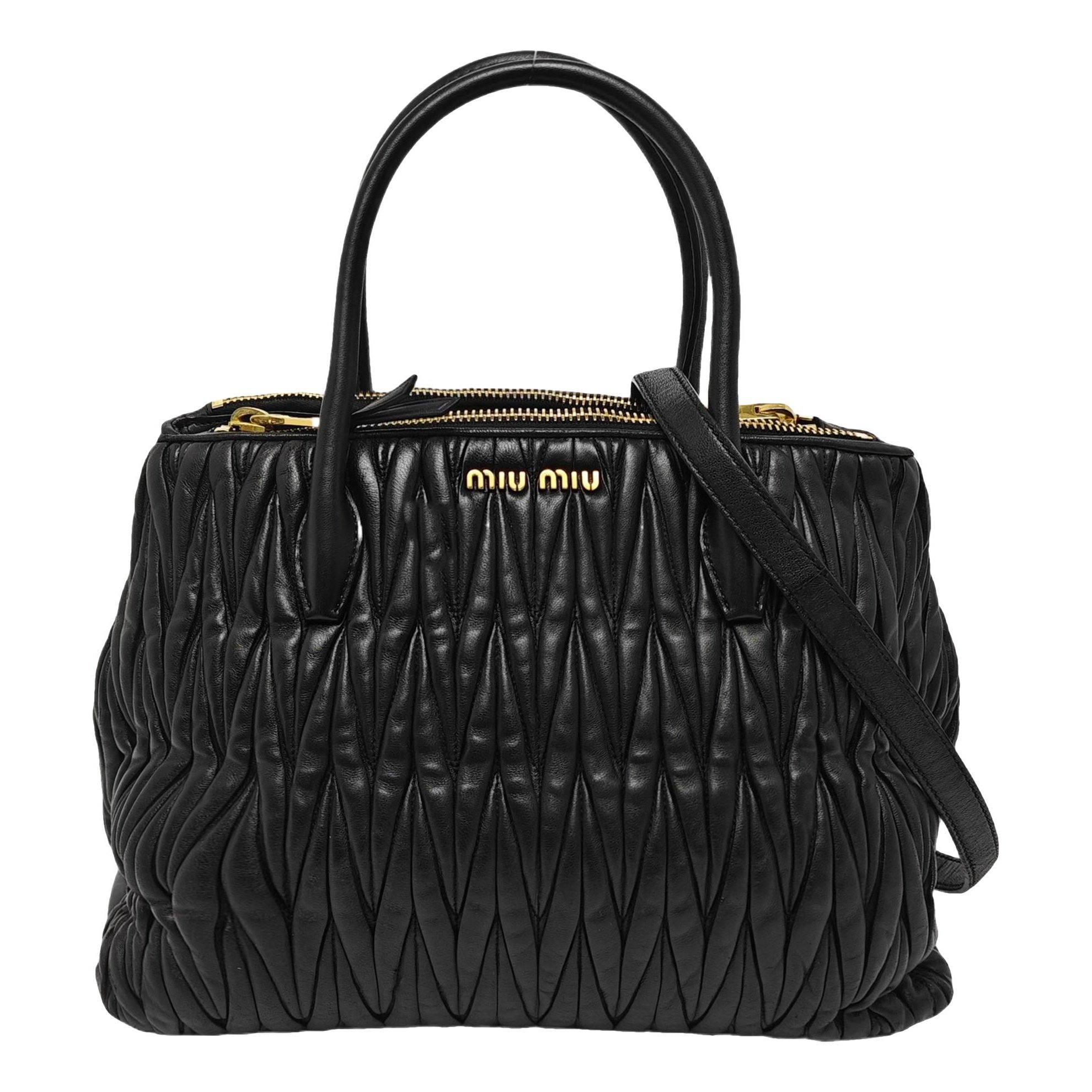 Matelassé leather crossbody bag