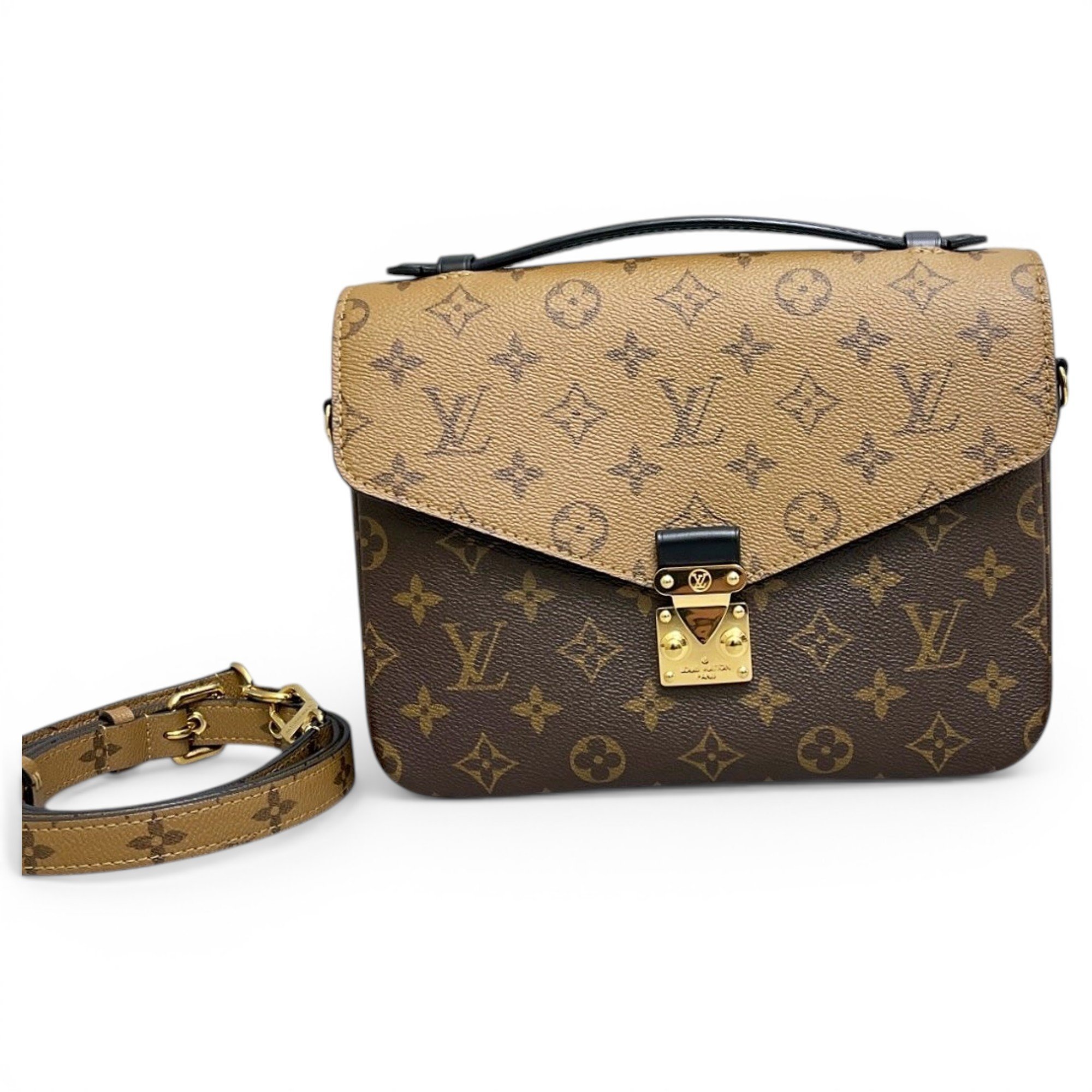 Metis leather handbag