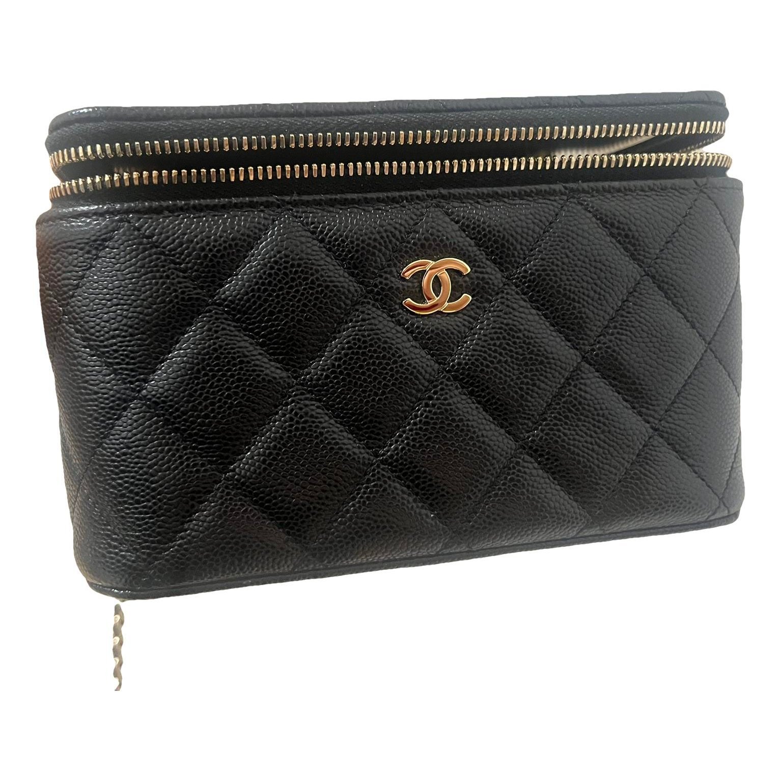 Vanity leather handbag