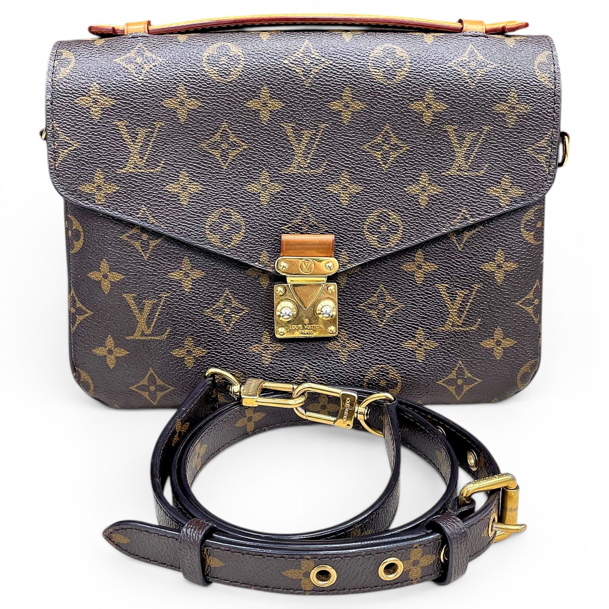 Metis leather handbag