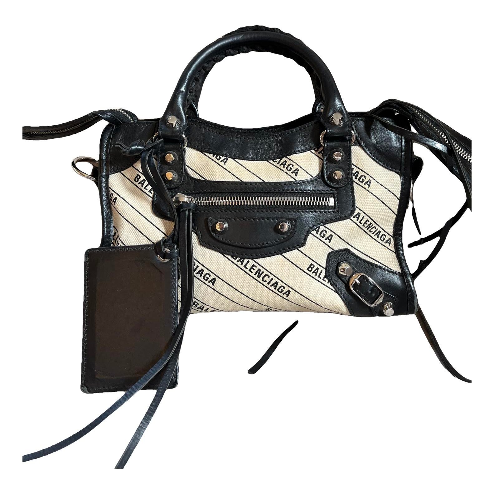 City cloth handbag
