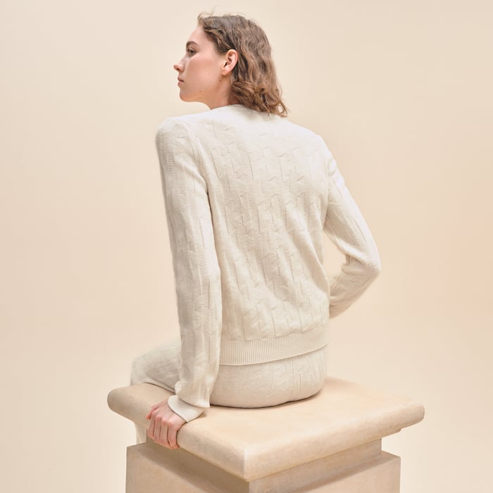Blanc Naturel "H" Long-sleeve Sweater