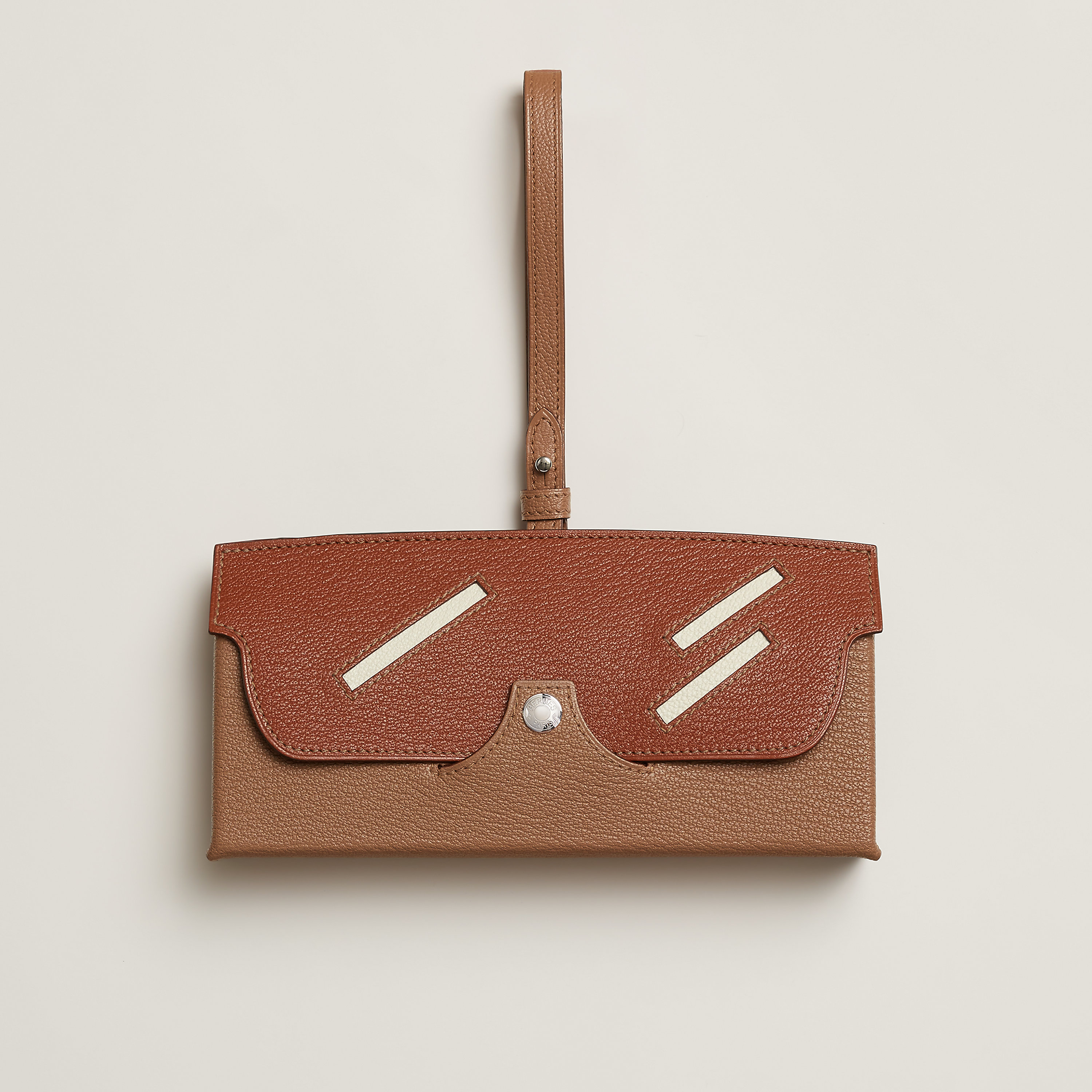 In the Loop Wink glasses case