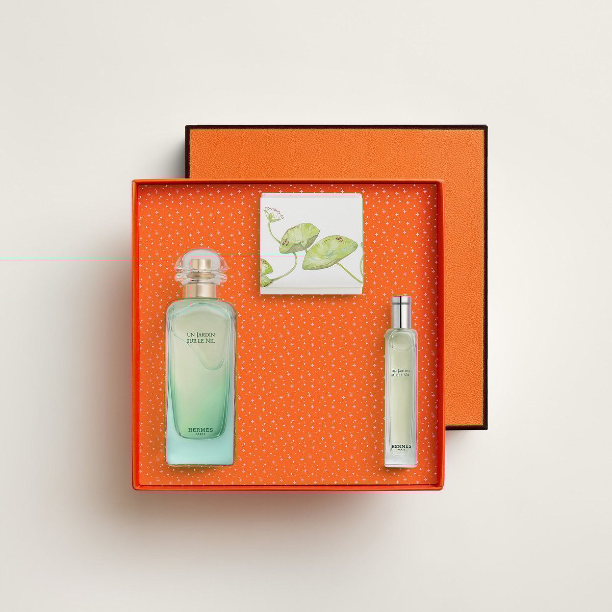 Sans Coloris Un Jardin Sur Le Nil Eau De Toilette Gift Set