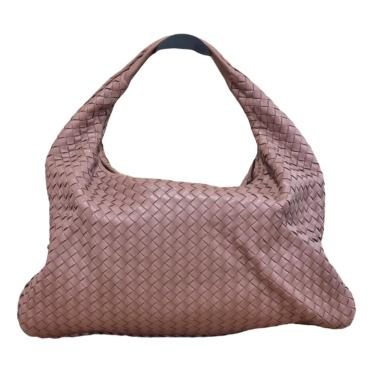 Veneta leather handbag